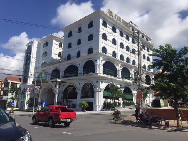 Hai Yen Luxury Hotel Cam Pha Eksteriør billede