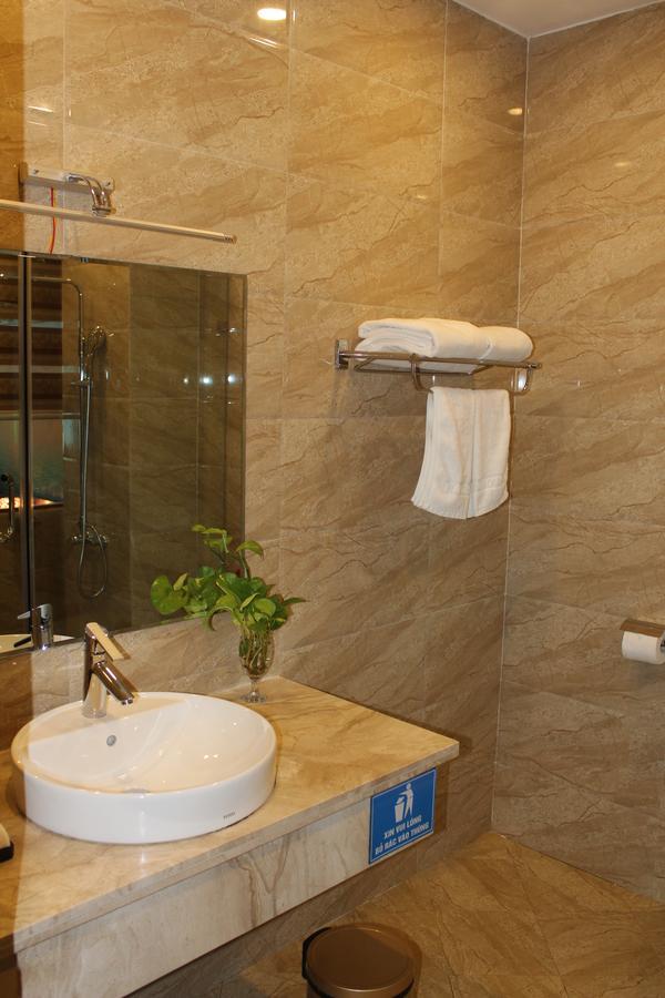 Hai Yen Luxury Hotel Cam Pha Eksteriør billede