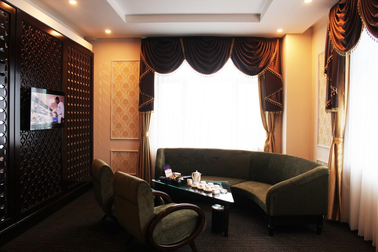 Hai Yen Luxury Hotel Cam Pha Eksteriør billede