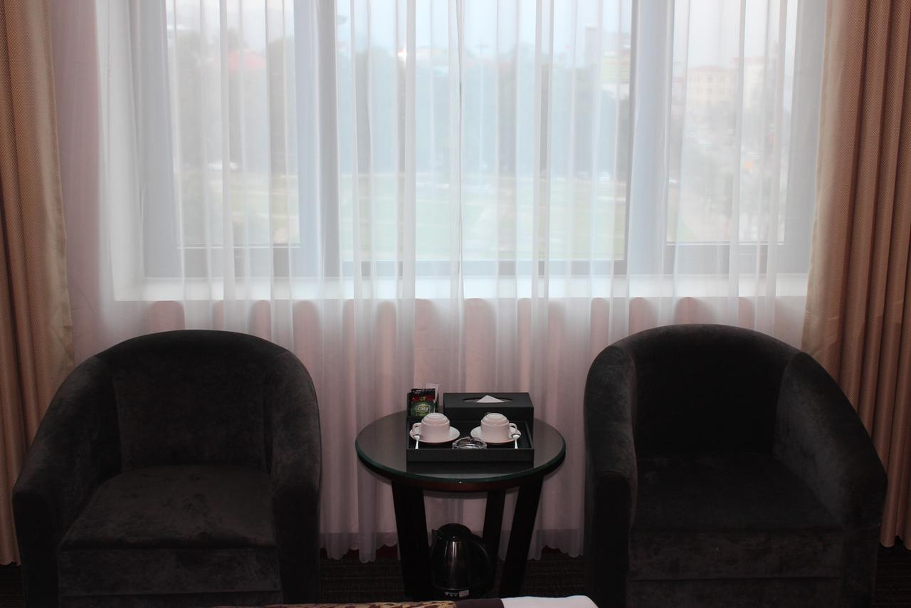 Hai Yen Luxury Hotel Cam Pha Eksteriør billede
